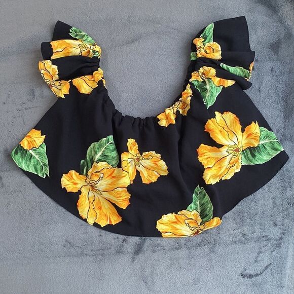 Zara Basic Collection Floral Crop Top Size Small - Picture 4 of 9